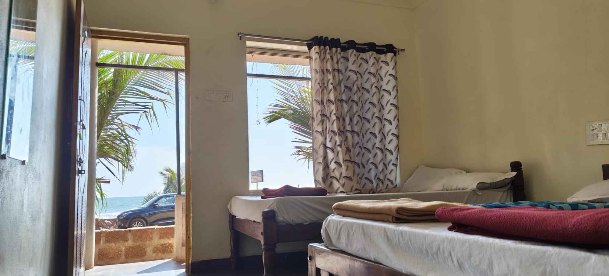 Gokarna Govekar Sea Facing Rooms Екстериор снимка
